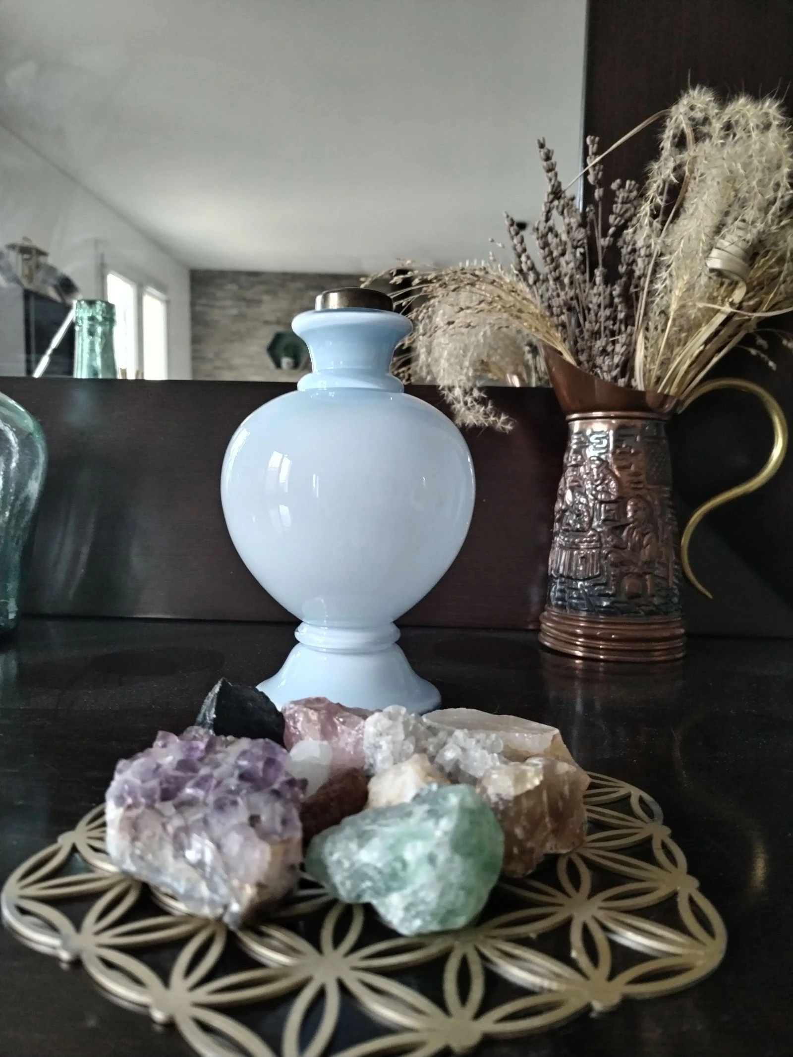 Very beautiful vintage oil lamp base in opaline art deco style. – photo 2